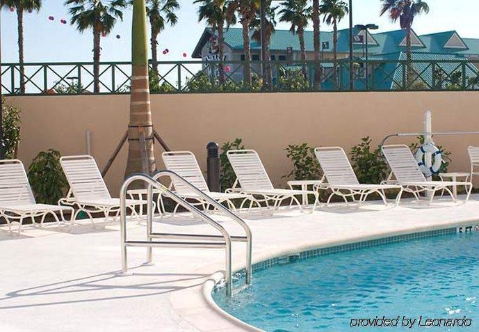 Courtyard Fort Myers At I-75 And Gulf Coast Town Center Estero Exterior photo